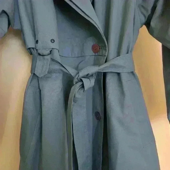 Vintage ladies blue  trenchcoat size medium - Picture 14 of 16